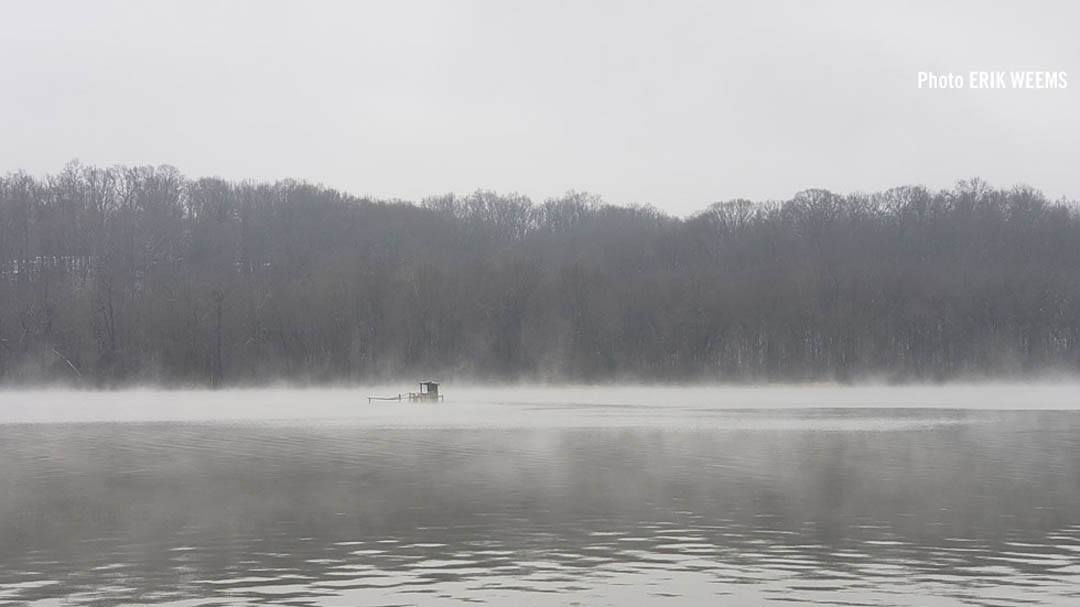 Winter fog on the James River